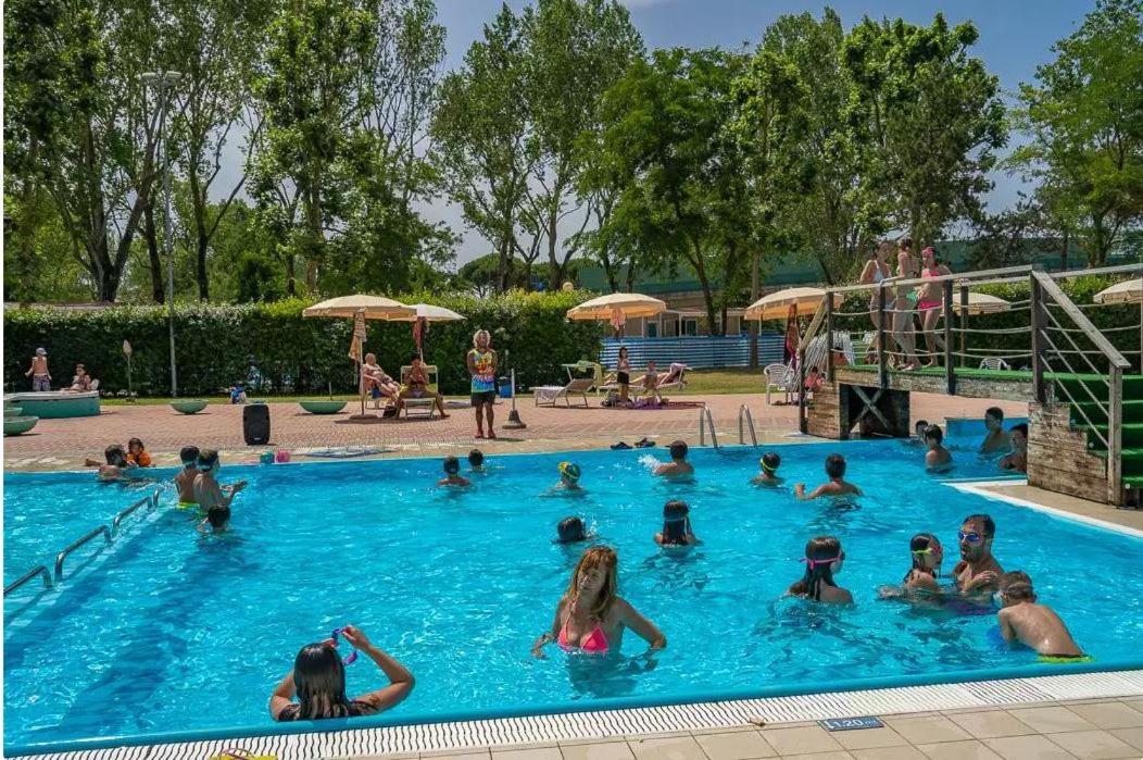تْشيزيناتيكو Vacanceselect Mobil Homes - Camping Pineta Sul Mare Camping Village المظهر الخارجي الصورة