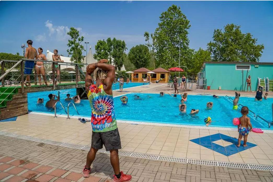 تْشيزيناتيكو Vacanceselect Mobil Homes - Camping Pineta Sul Mare Camping Village المظهر الخارجي الصورة